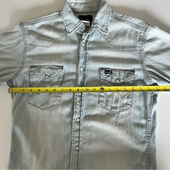 Wrangler Western Shirt with Pearl Snaps - Picture 7 of 8